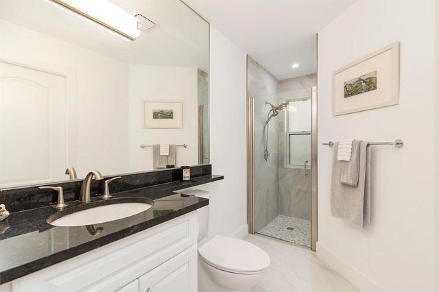 1084 Seagull Park Road S, West Palm Beach, FL 33411