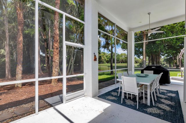 1084 Seagull Park Road S, West Palm Beach, FL 33411