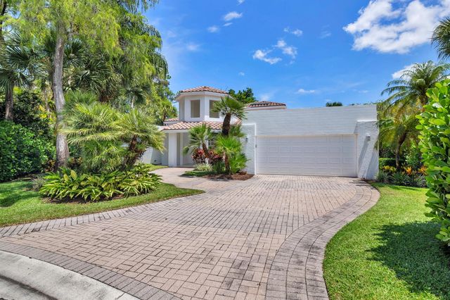 1084 Seagull Park Road S, West Palm Beach, FL 33411