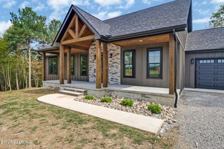 1119 Nichol Creek Drive, Jamestown, TN 38556