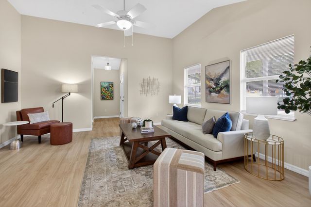 37 Madeore St, St Augustine, FL 32084