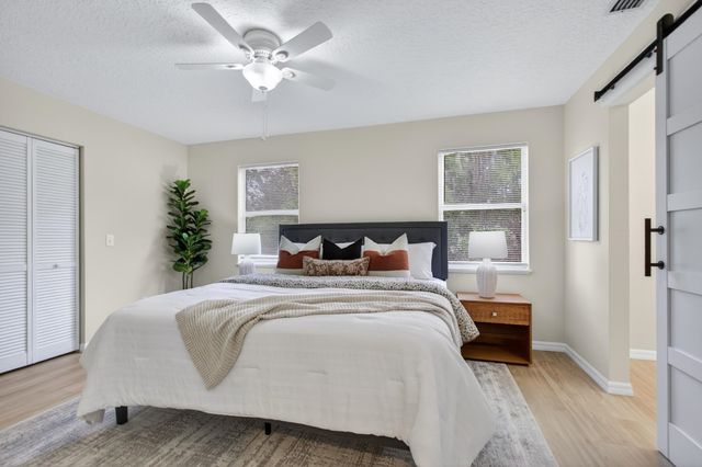 37 Madeore St, St Augustine, FL 32084