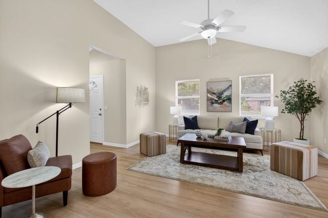 37 Madeore St, St Augustine, FL 32084