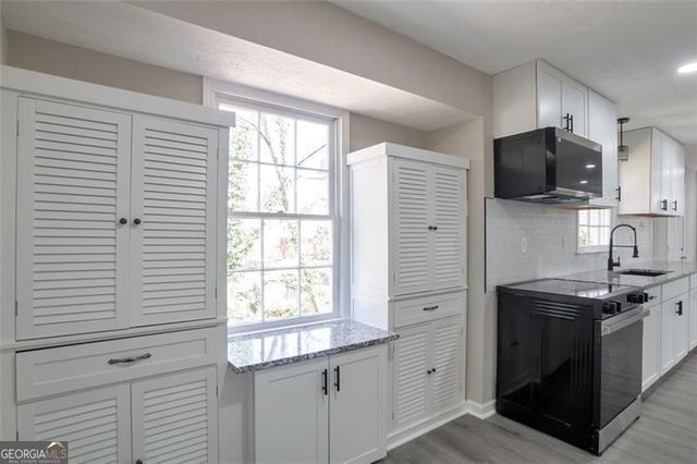 4620 CENTRAL, Stone Mountain, GA 30083
