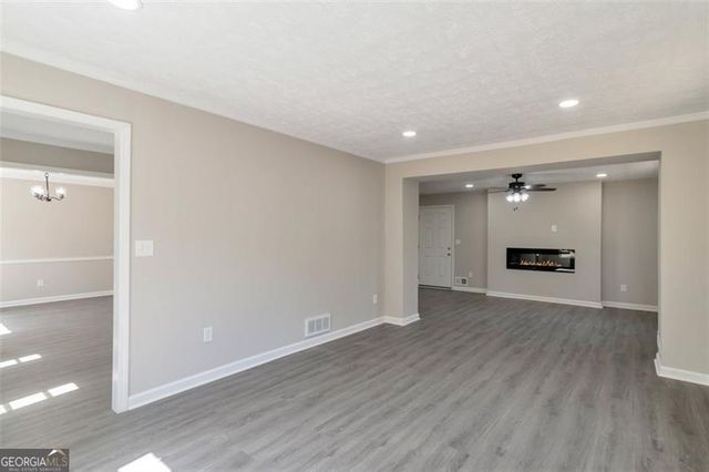4620 CENTRAL, Stone Mountain, GA 30083