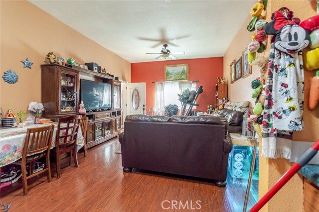 1415 Arapahoe Street, Los Angeles, CA 90006