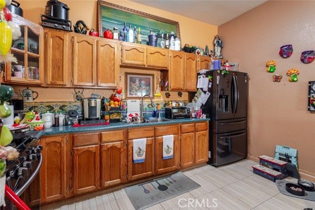 1415 Arapahoe Street, Los Angeles, CA 90006