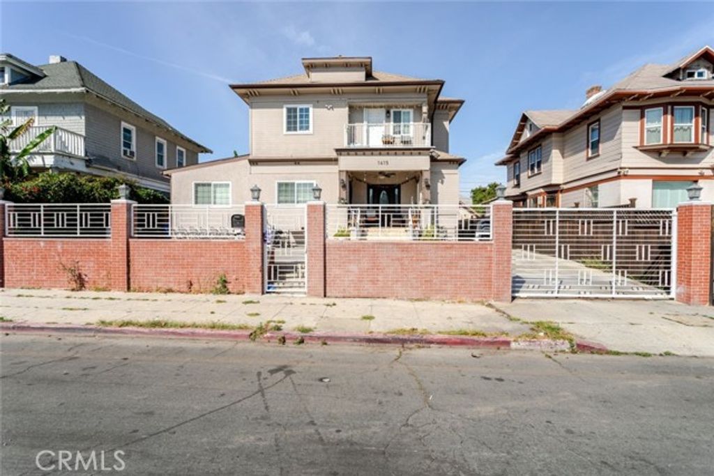 1415 Arapahoe Street, Los Angeles, CA 90006