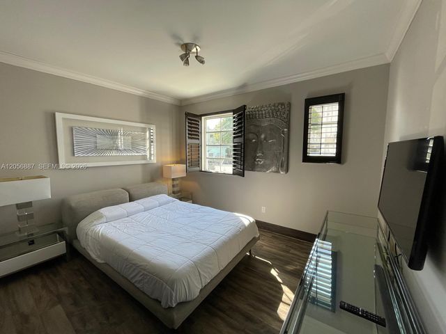 610 8th Street 101, Miami Beach, FL 33139
