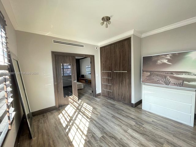 610 8th Street 101, Miami Beach, FL 33139