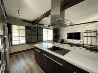 610 8th Street 101, Miami Beach, FL 33139