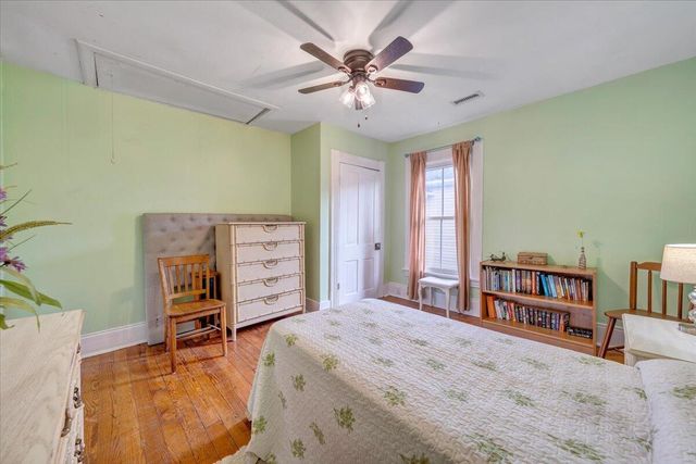 219 Academy ST, Salem, VA 24153