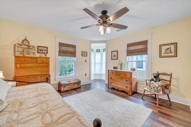 219 Academy ST, Salem, VA 24153