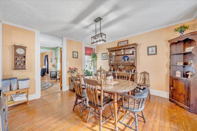 219 Academy ST, Salem, VA 24153