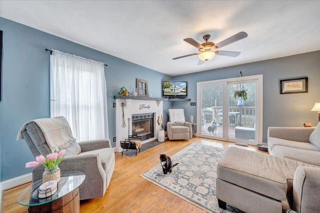 219 Academy ST, Salem, VA 24153
