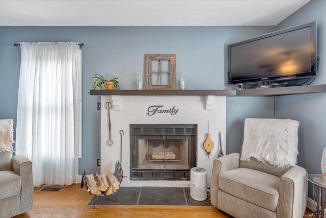 219 Academy ST, Salem, VA 24153