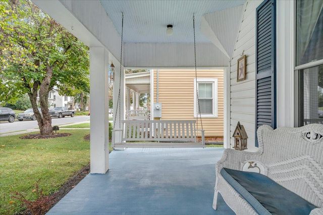 219 Academy ST, Salem, VA 24153