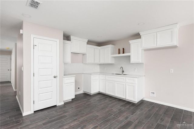 608 W Los Torritos Street, Weslaco, TX 78596