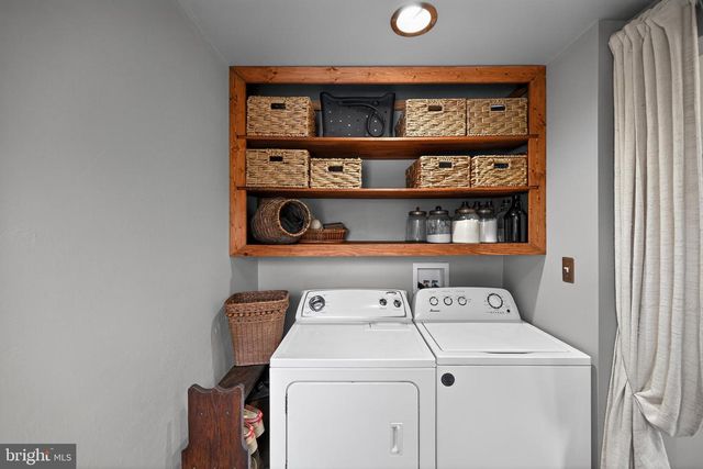 1268 VALLEY RD, Coatesville, PA 19320