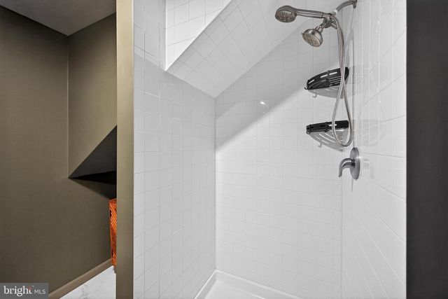 1268 VALLEY RD, Coatesville, PA 19320