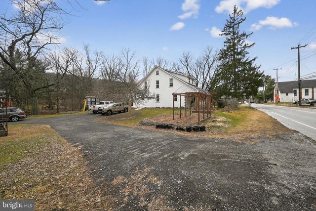 1268 VALLEY RD, Coatesville, PA 19320