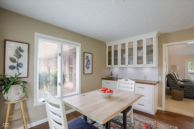 315 Rockwell Court, Zionsville, IN 46077