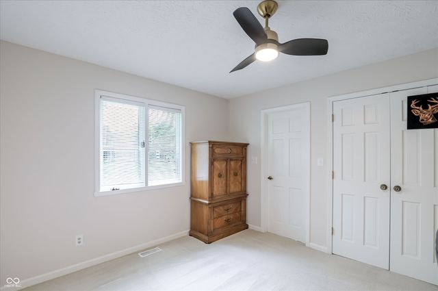315 Rockwell Court, Zionsville, IN 46077