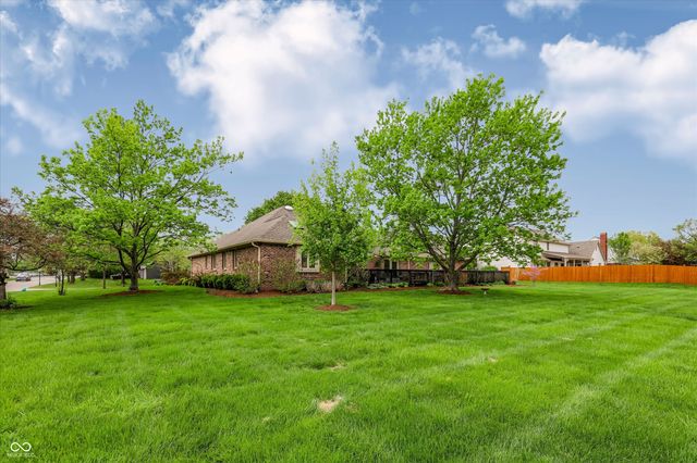315 Rockwell Court, Zionsville, IN 46077