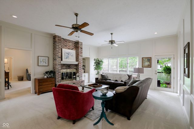 315 Rockwell Court, Zionsville, IN 46077