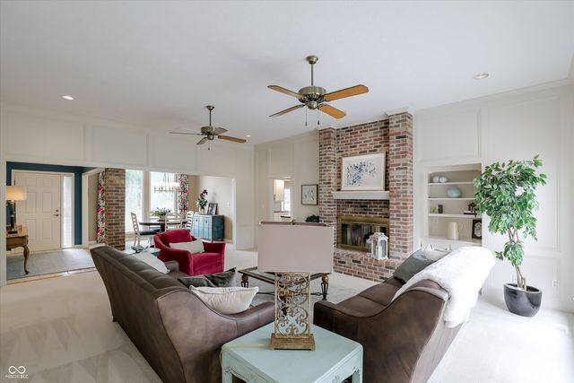 315 Rockwell Court, Zionsville, IN 46077