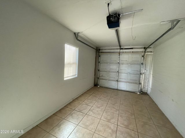 2128 W HARTFORD Avenue, Phoenix, AZ 85023