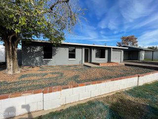 2128 W HARTFORD Avenue, Phoenix, AZ 85023