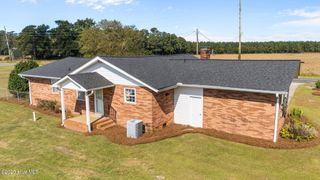3032 Hudsons Crossroads Road, Greenville, NC 27858