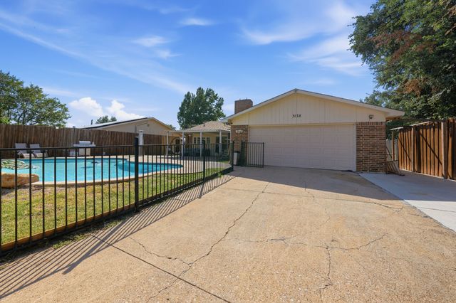3138 Barton Road, Carrollton, TX 75007