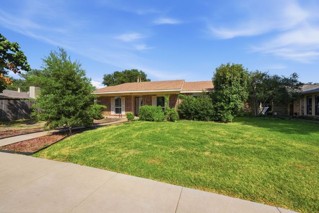 3138 Barton Road, Carrollton, TX 75007