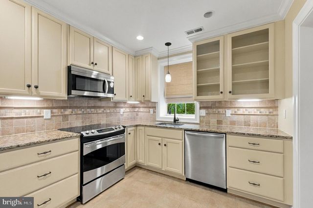 7831 TRAFALGAR PL, Warrenton, VA 20186