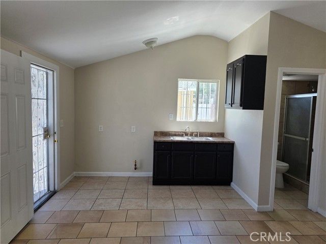 123 E Gage Avenue, Los Angeles, CA 90003