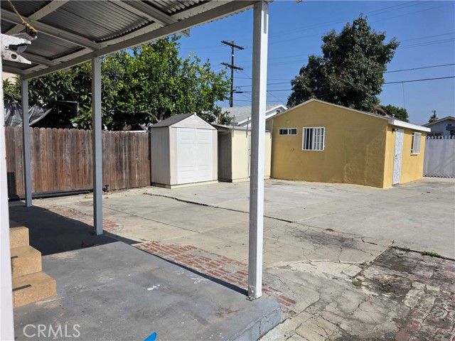123 E Gage Avenue, Los Angeles, CA 90003