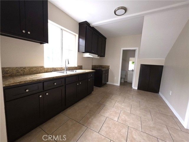 123 E Gage Avenue, Los Angeles, CA 90003