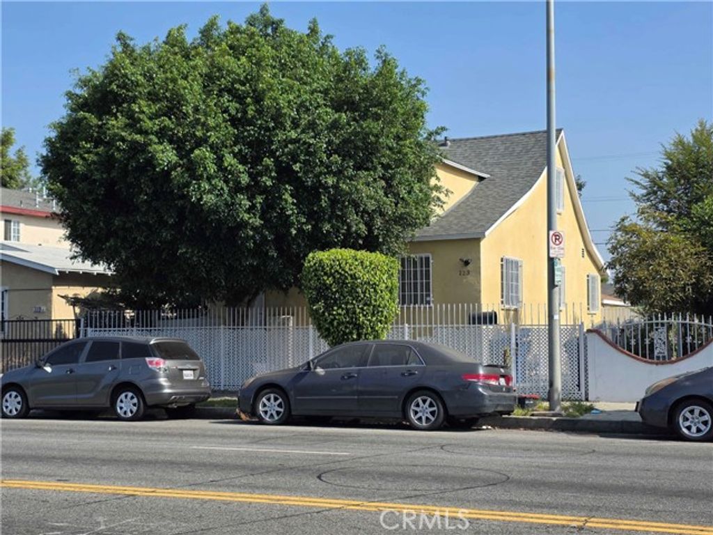 123 E Gage Avenue, Los Angeles, CA 90003