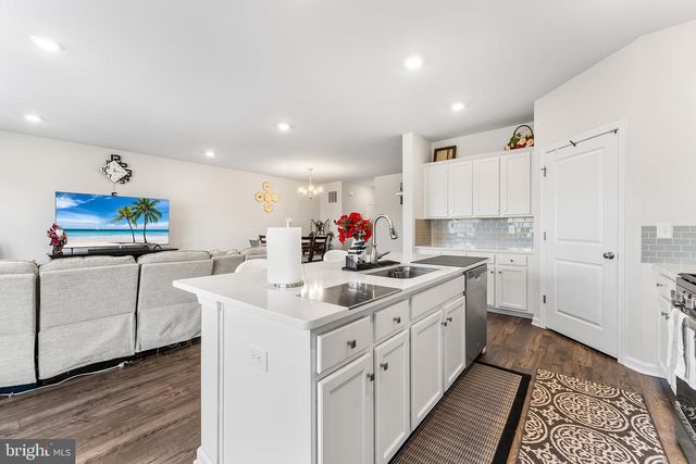 99 MORLEY BLVD, Medford, NJ 08055