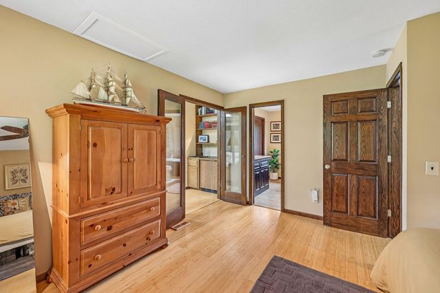 10905 34th Avenue N, Plymouth, MN 55441