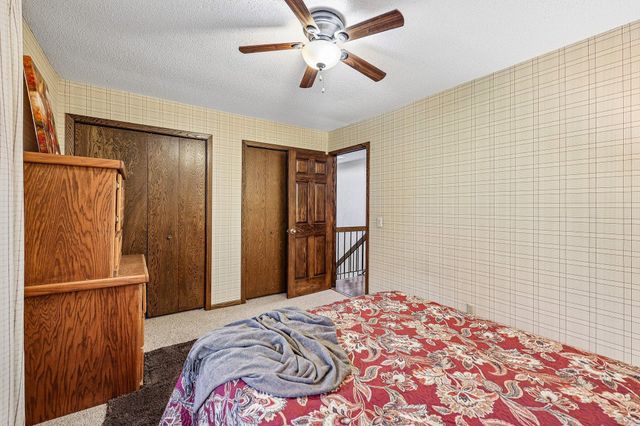 10905 34th Avenue N, Plymouth, MN 55441