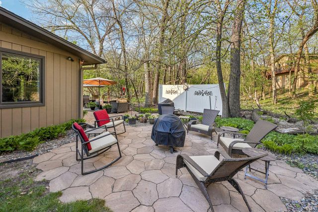 10905 34th Avenue N, Plymouth, MN 55441