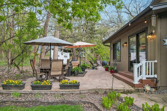 10905 34th Avenue N, Plymouth, MN 55441