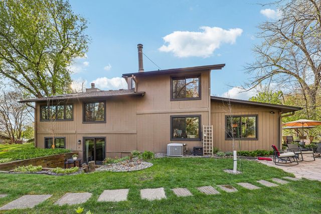 10905 34th Avenue N, Plymouth, MN 55441