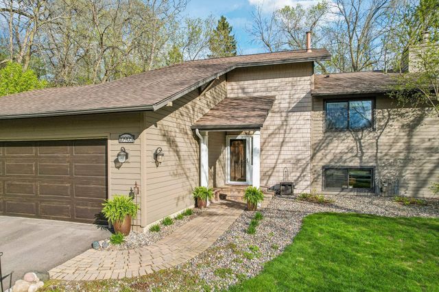 10905 34th Avenue N, Plymouth, MN 55441