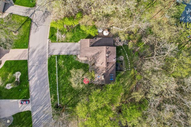 10905 34th Avenue N, Plymouth, MN 55441