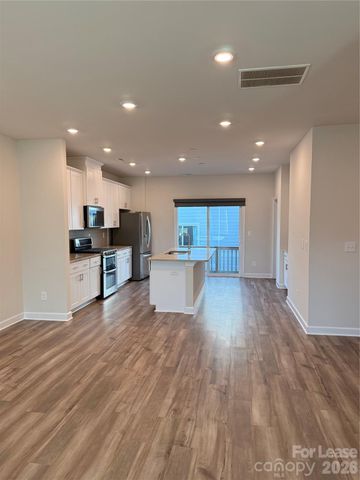 7221 Bryce Avenue, Charlotte, NC 28217