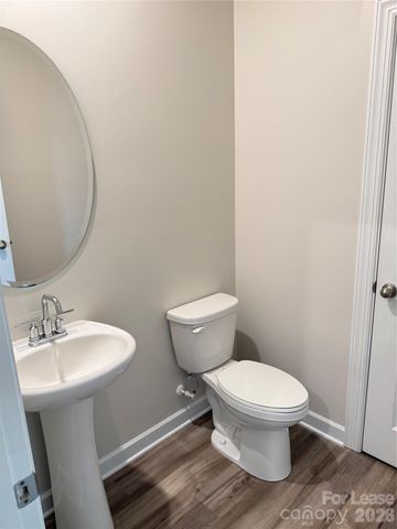 7221 Bryce Avenue, Charlotte, NC 28217